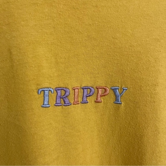 Men's PS/Basics by Pacsun 100% Cotton T-Shirt Embroidered Trippy Yellow Size L - Picture 2 of 4
